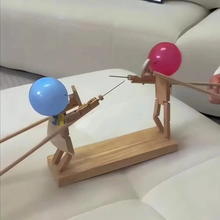 Marionetas de esgrima de madera