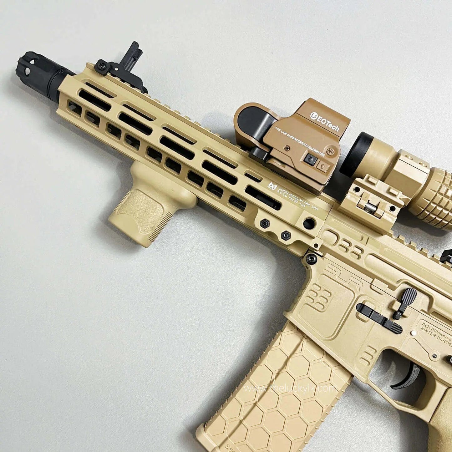 Neuer SLR-Gel-Blaster für Präzisionsschießen, Schnellmodus, 11,1-V-Batterie, empfohlenes Alter: 18+