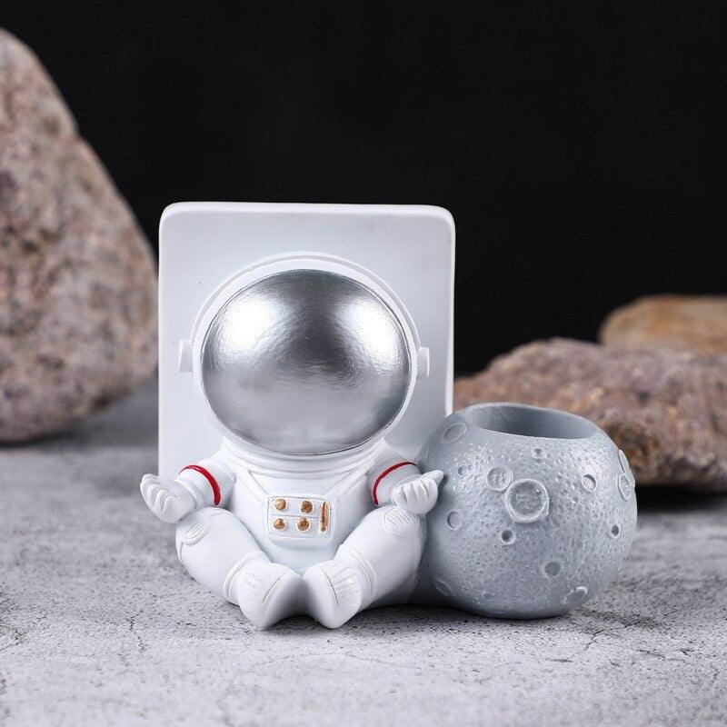 Astronaut Phone Holder