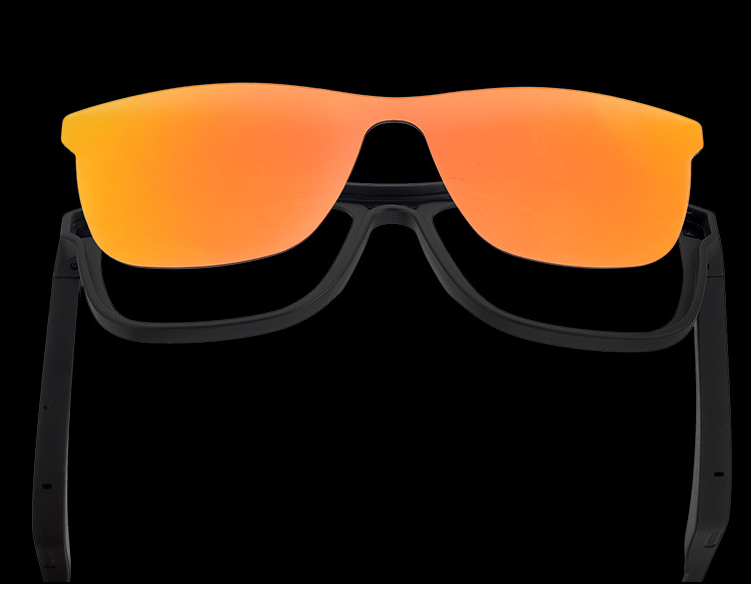 Las gafas espía inteligentes con Bluetooth hacen llamadas en el oído