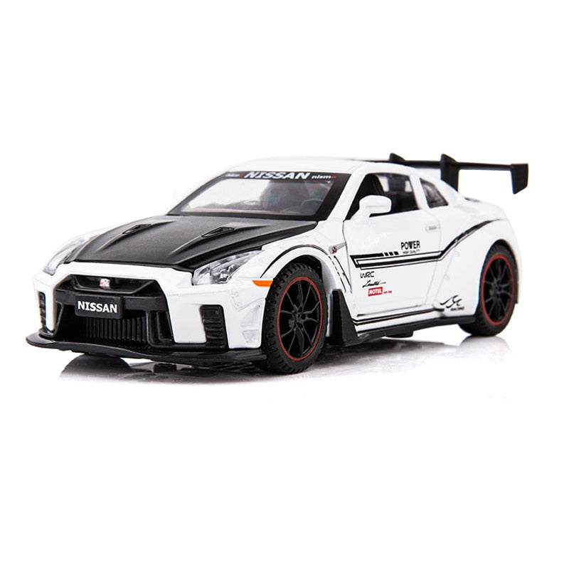 1:32 Nissan GT-R35 Replika