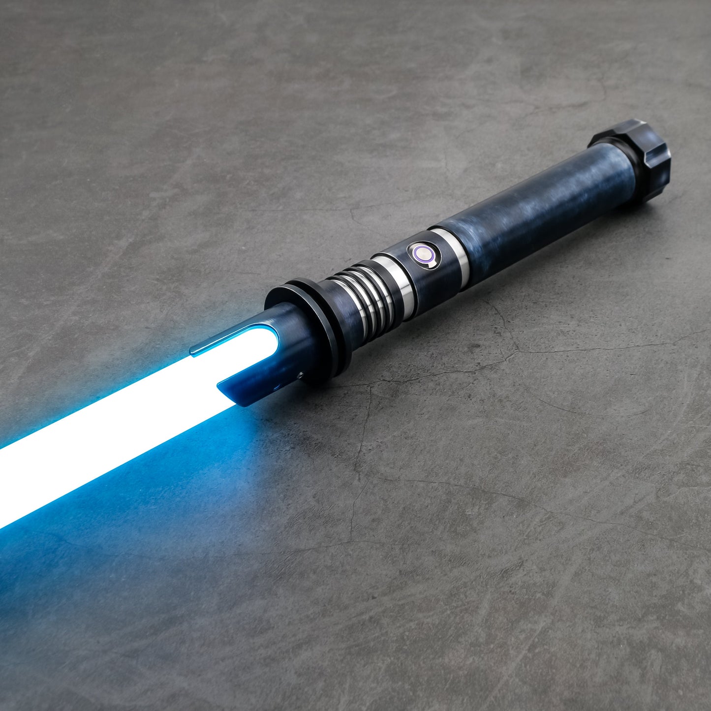 Padawan-E27-A RGB/Neopixel Saber