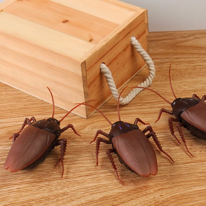 Cucaracha a control remoto