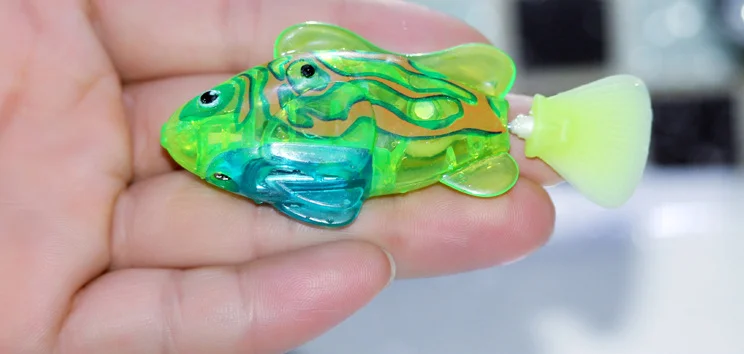 5 Stück schwimmende Roboterfische mit LED-Licht