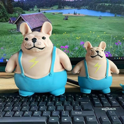 Bulldoggenspielzeug entpacken