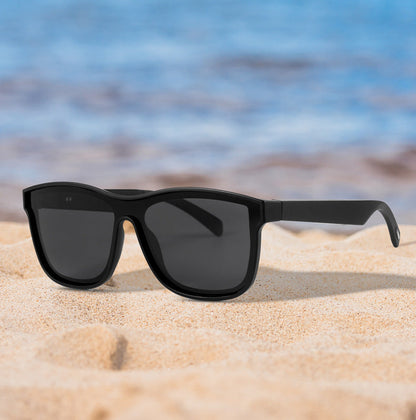 Las gafas espía inteligentes con Bluetooth hacen llamadas en el oído