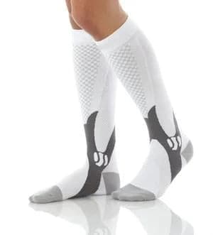 Socken mit hoher abgestufter Kompression
