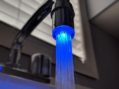 Grifo LED que cambia de color con la temperatura 