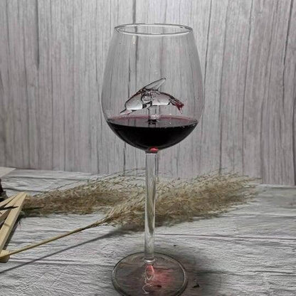 Copa de vino de tiburón