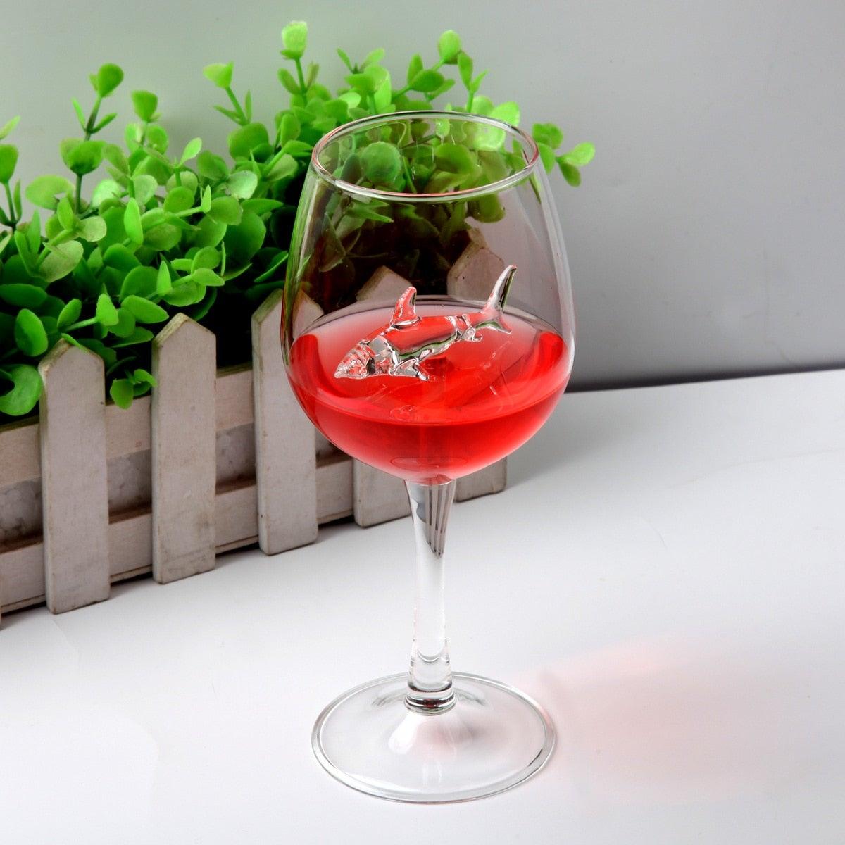 Copa de vino de tiburón