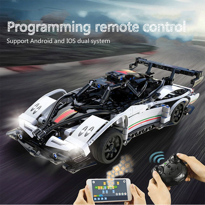 Ferngesteuertes italienisches Hypercar, 457 Teile